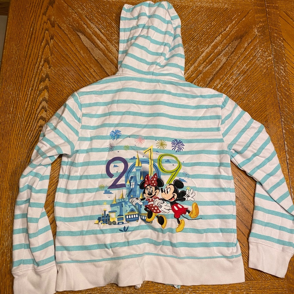 Girls Sweatshirt - Picture 2 of 3